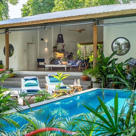 Dhyana Villas Hinkong Екстер'єр фото